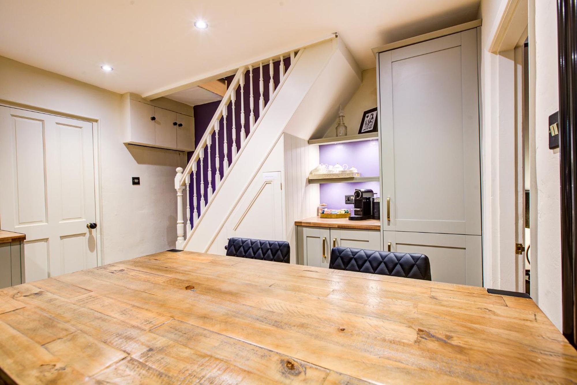 Queens Cottage, Wivenhoe Stylish, Plush, Cosy, Convenient & Quirky, 2X Double Bed Period Cottage Plus Patio - 9 Min Walk Train, 4 Min Walk High Street Pubs, Restaurants, Shops Eksteriør billede